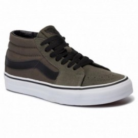 UA SK8-MID