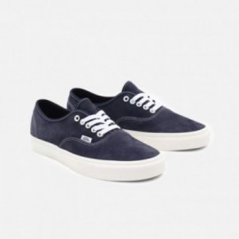 UA Authentic (PIG SUEDE)PRSN