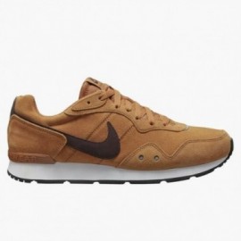 NIKE VENTURE RUNNER SUEDE